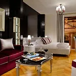 Lifestyle Bed & Breakfast 4*